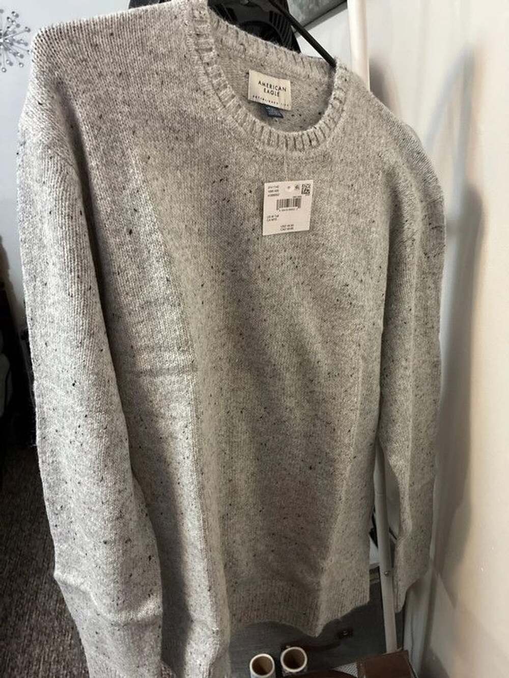 Men’s American eagle nwt medium tall gray speckled knit sweater wool blend